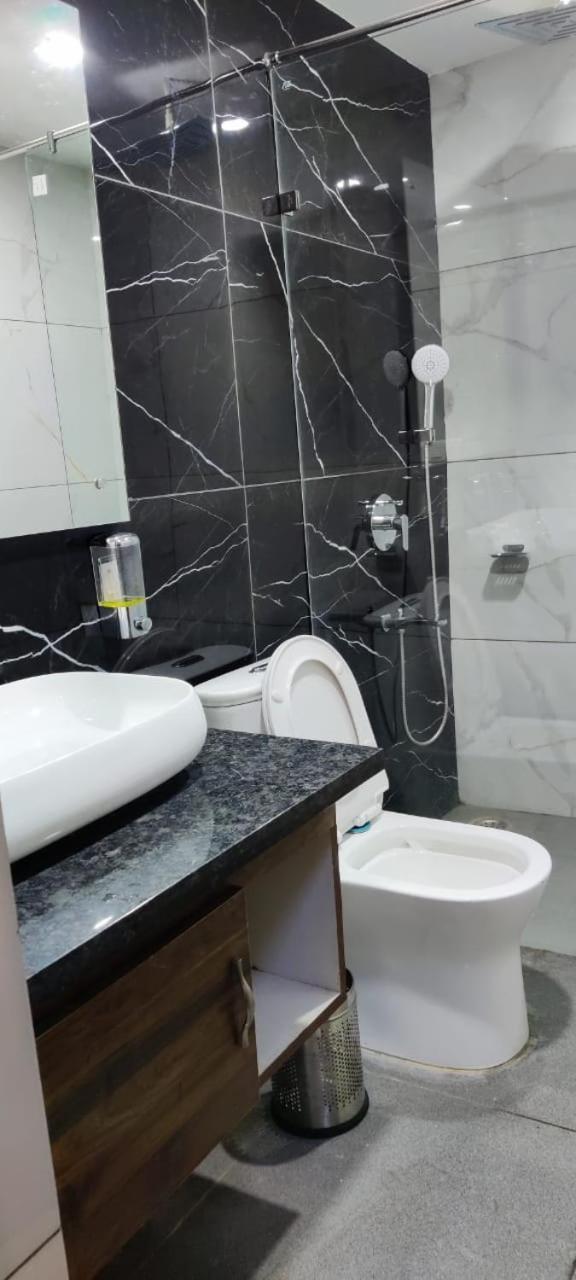 Hotel Maira دهرادون المظهر الخارجي الصورة